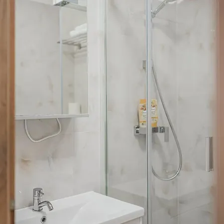 Flat Near Castle Stylish & Prime Location 7 Appartamento Praga