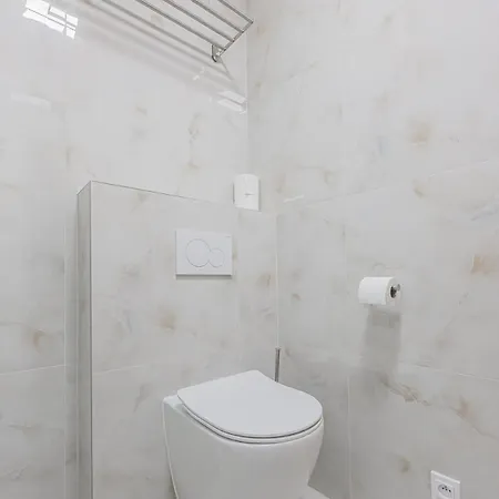 Flat Near Castle Stylish & Prime Location 7 Praga