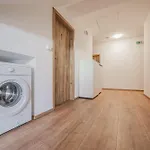 Flat Near Castle Stylish & Prime Location 7